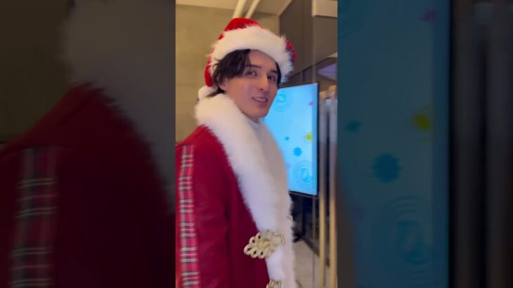 スタンミサンタとハイタッチしよう #shorts